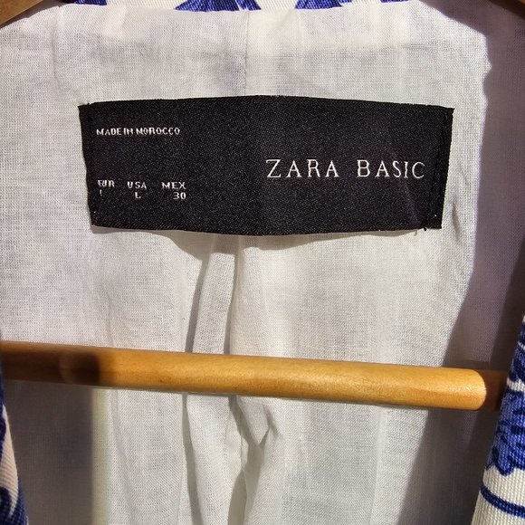 Zara White and Blue Paisley Blazer- Large - Picture 3 of 3